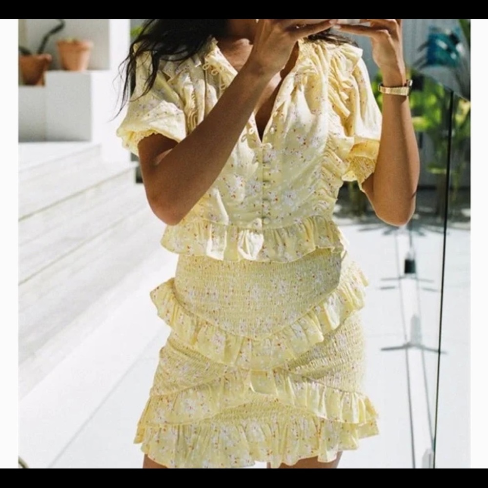 Sabo Skirt yellow skirt set. Never worn!! Super cute